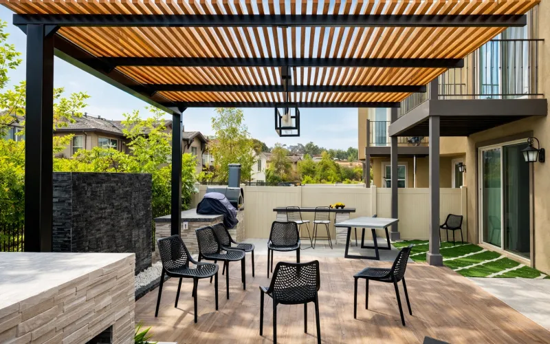 custom pergola, pergola ideas, custom aluminum pergola, pergola with roof and sides, metal and wood pergola,