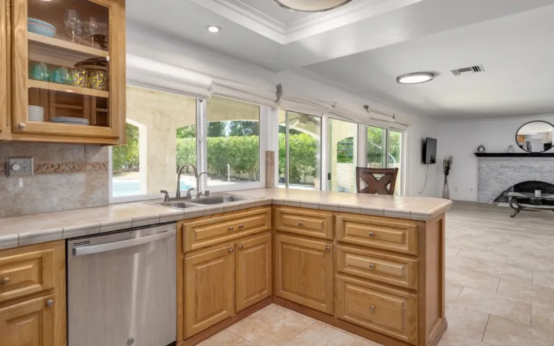 blog,kitchen,kitchen remodeling,modern kitchen,european cabinets,smaller kitchens