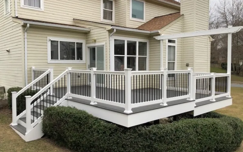 deck and railing, deck railing ideas, deck stairs and railings, custom deck railings, composite deck railing,