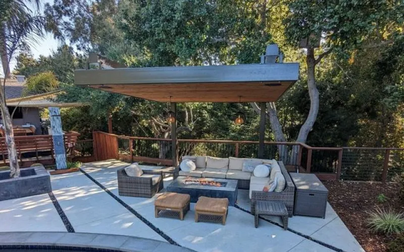 custom pergola, pergola ideas, custom aluminum pergola, pergola with roof and sides, metal and wood pergola,