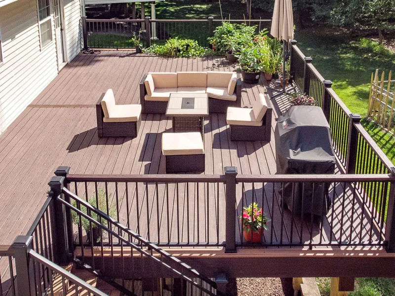 deck and railing, deck railing ideas, deck stairs and railings, custom deck railings, composite deck railing,