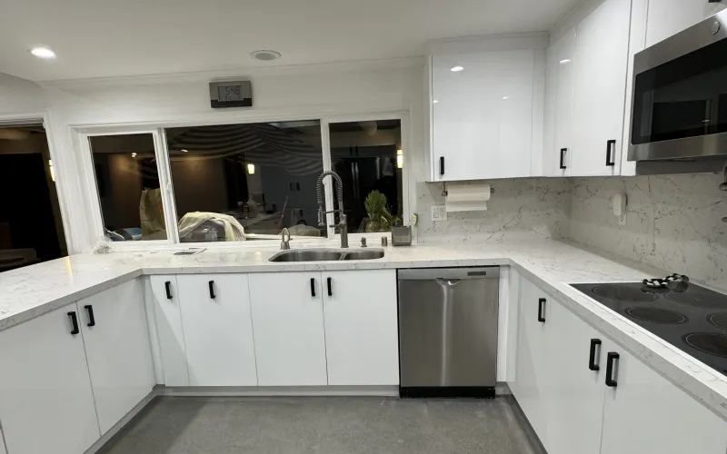 kitchen remodeling, kitchen and bath remodeling, kitchen and bathroom remodeling, small kitchen remodel, kitchen remodel contractor, contractor for kitchen remodel, kitchen and bath remodel, bathroom and kitchen remodel, kitchen remodeling companies, inexpensive kitchen remodel, remodel small kitchen