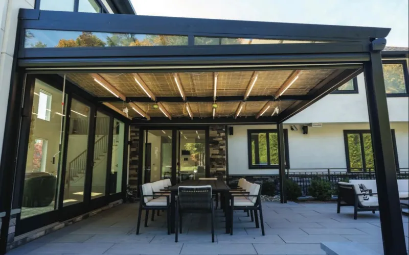 pergola construction, pergola-based sukkah, associated prayers, schach , decorations, sukkah