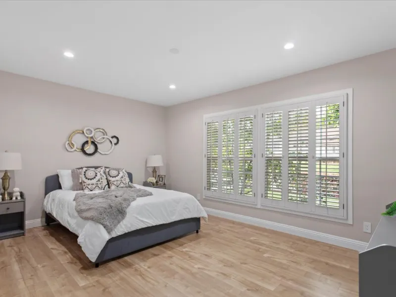 custom windows and doors, custom windows and doors near me, anderson windows and doors, custom doors, vinyl window installation & replacement, installing a vinyl window, vinyl window installers near me, aluminum window replacement, aluminum replacement windows near me