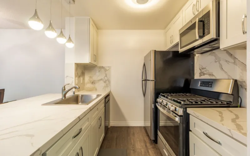 kitchen remodeling, kitchen and bath remodeling, kitchen remodeling companies, inexpensive kitchen remodel, remodel small kitchen, remodeling kitchen & bath, kitchen remodel ideas, kitchen remodeling contractors, kitchen remodeling companies near me, custom kitchen remodel, contractors kitchen remodel, kitchen remodel company, los angeles, tarzana