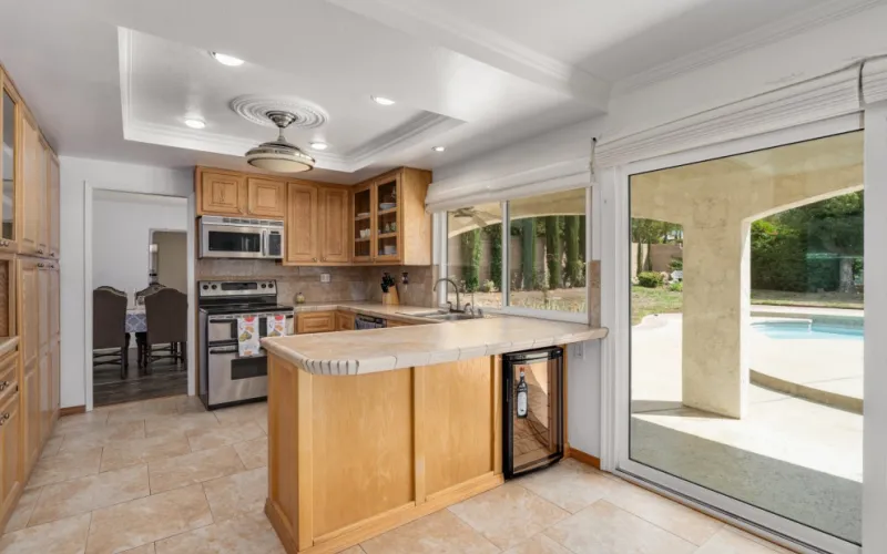 kitchen remodeling, kitchen and bath remodeling, kitchen and bathroom remodeling, small kitchen remodel, kitchen remodel contractor, contractor for kitchen remodel, kitchen and bath remodel, bathroom and kitchen remodel, kitchen remodeling price, kitchen remodeling companies, inexpensive kitchen remodel, remodel small kitchen