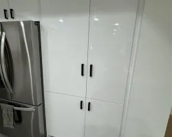 White and Modern Kitchen Elegance – A Kitchen Remodeling Project